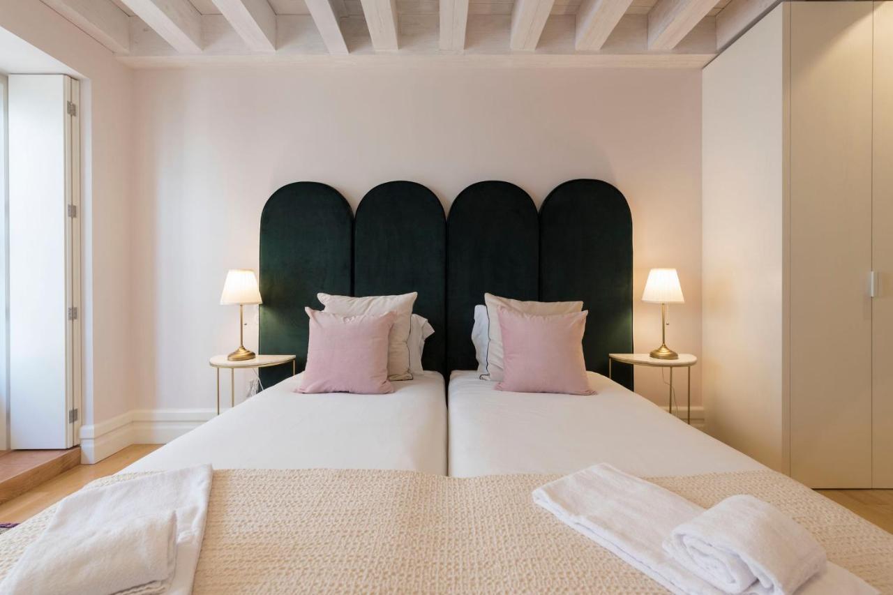 Mouzinho Luxury 3Br Flat L 5 Min Walk To Ribeira By Lovelystay Porto Dış mekan fotoğraf